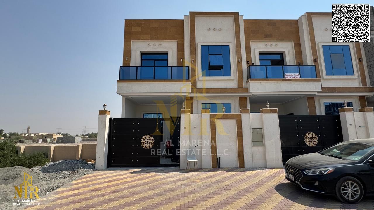 Villa behind the mosque and park, 2 floors plus excellent roof, 5 master bedrooms, unbelievable price, seize this opportunity now for living or invest