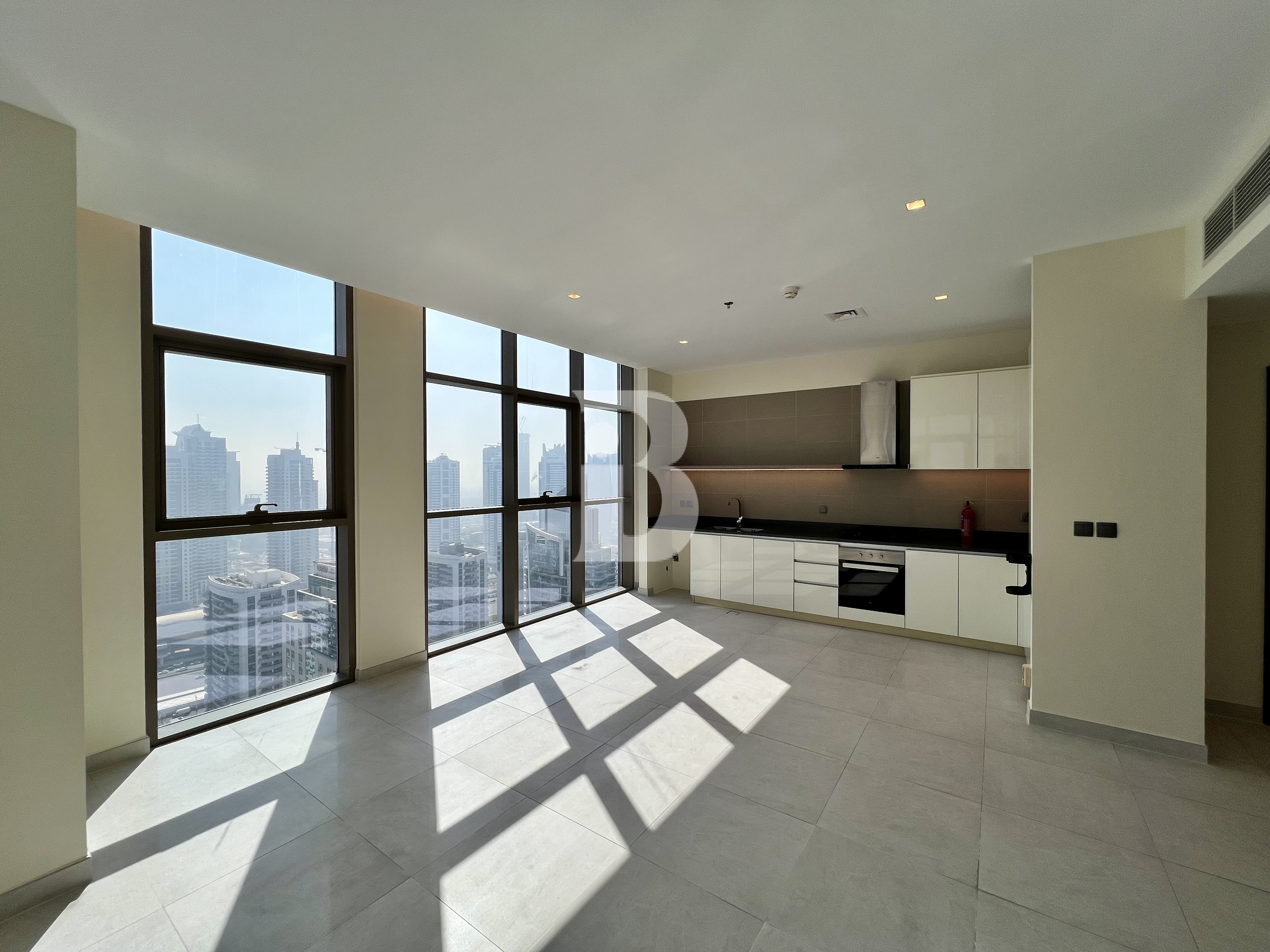 Vacant | Spacious Unit | Amazing Canal Views