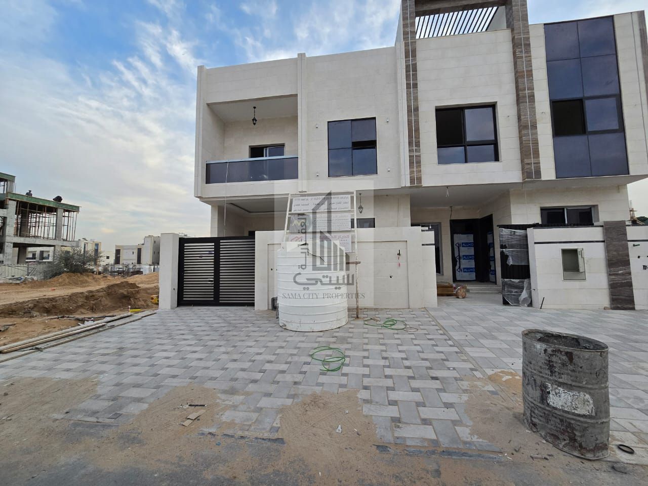 Luxury Townhouse for Sale in Ajman – Modern Design & Super Deluxe Finishes