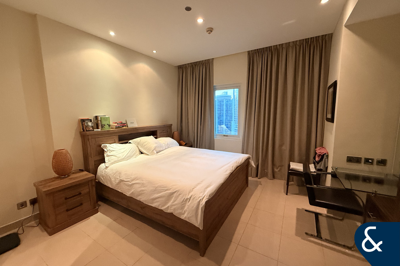 Bright | Fully Furnished | 5 Star Hotel