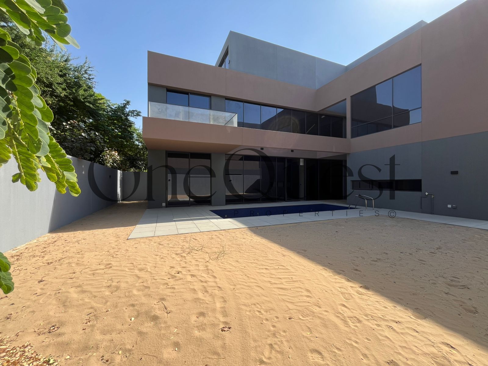pig plot // free hold // Eligible for mortgage financing // ready to move