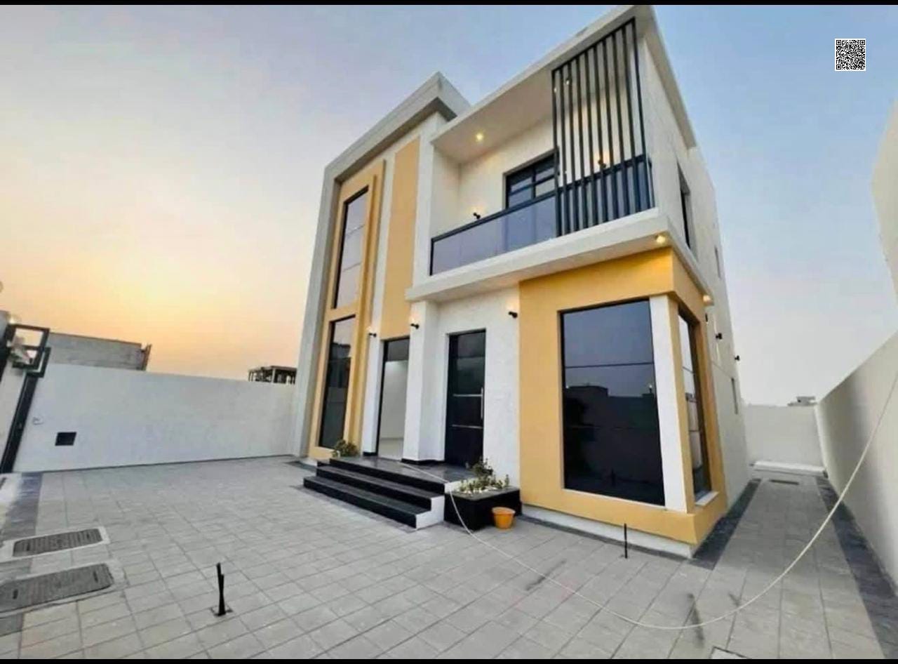 Take advantage of this exceptional opportunity to own a luxurious villa with an elegant architectural design. The price is special and includes regist