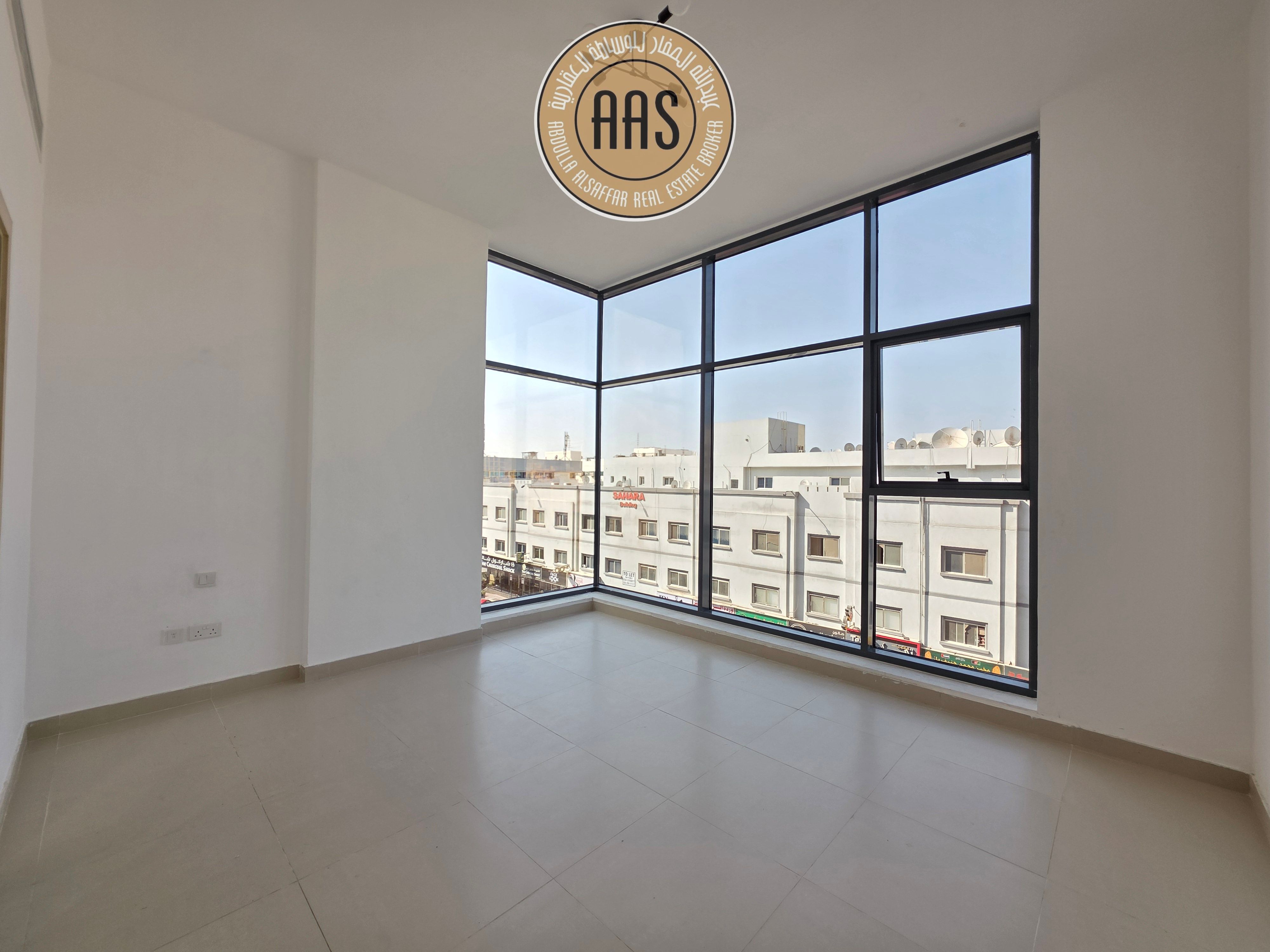 Brand New 3Bed+Maid Room - Easy Access To Metro Station