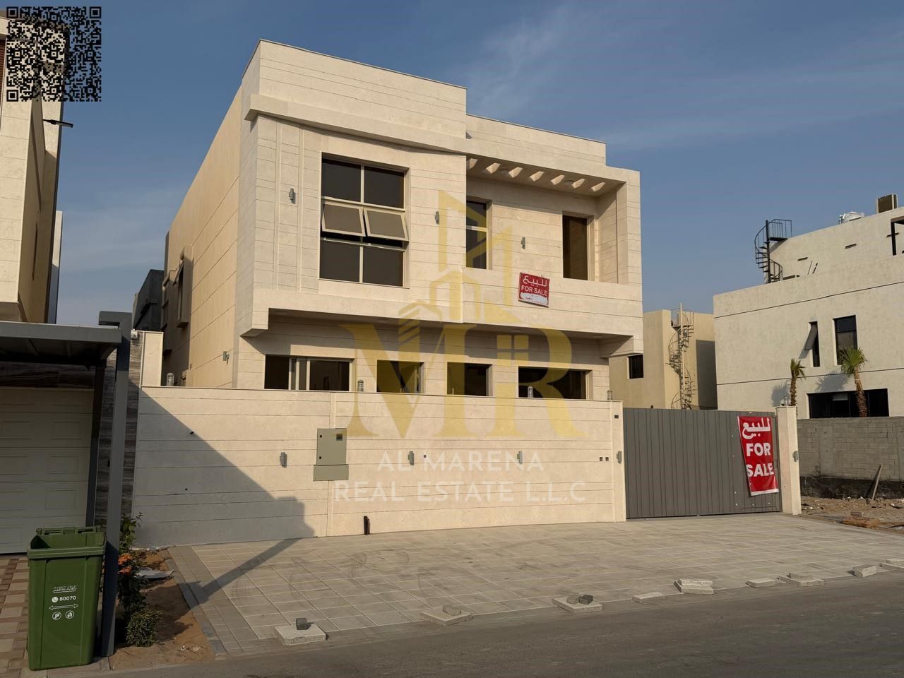 A villa with all registration and ownership fees included, on the main street, ready to move in, in the most prestigious areas of Ajman. Freehold owne