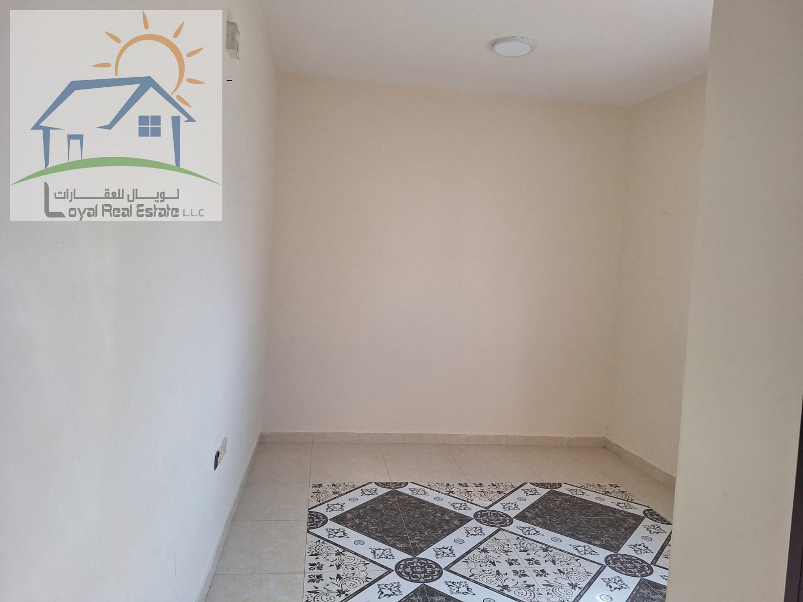 BLDG 45 800 SQFT 1 BEDROOM HALL CENTRAL AC MAIN ROAD
