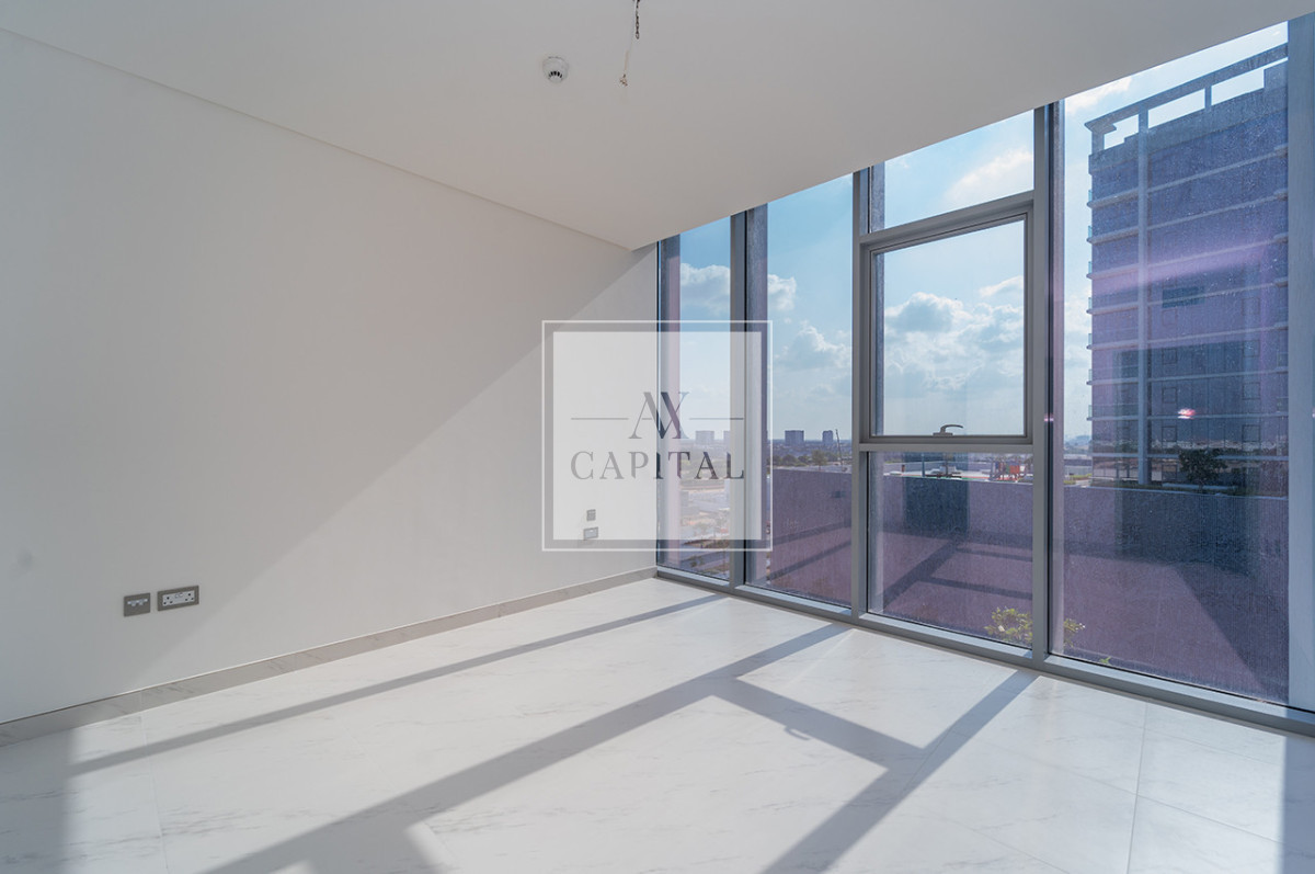 Prime Location | Ready to Move In | Big Layout