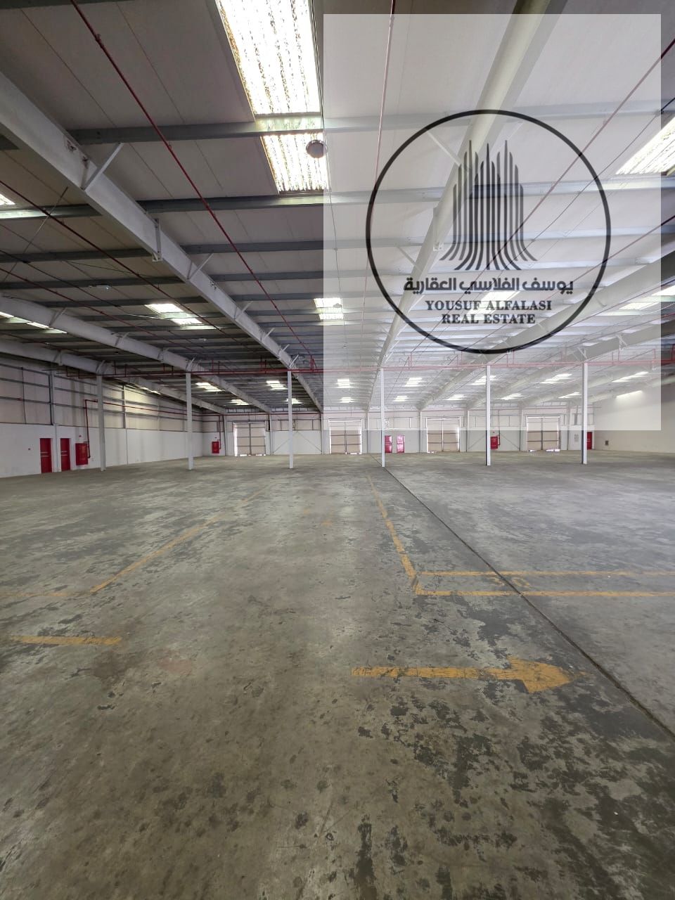 Warehouse for rent in Al Sajaa 23,500 sq 35 kW electricity AED 1,057,500 annually