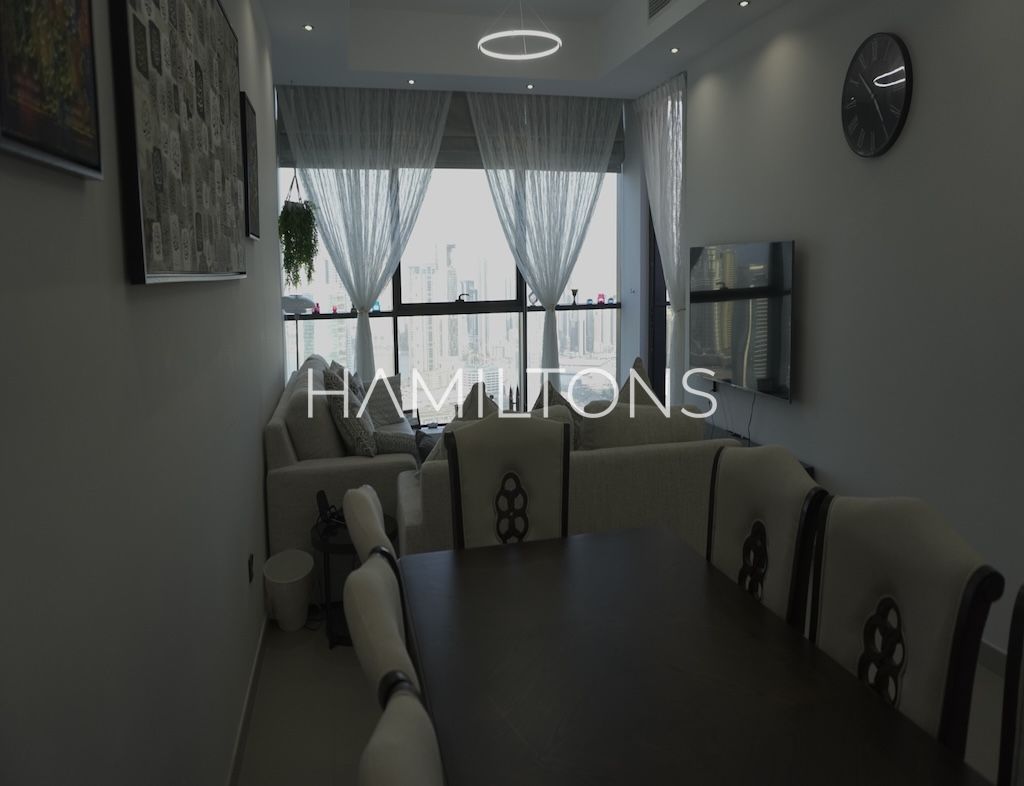 Modern Interiors | Beachfront Serenity