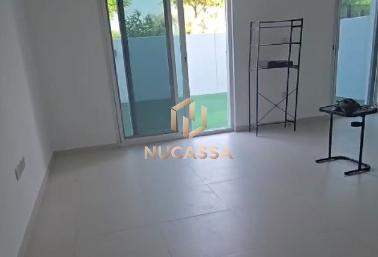Unfurnished I Great Location I Private Garden