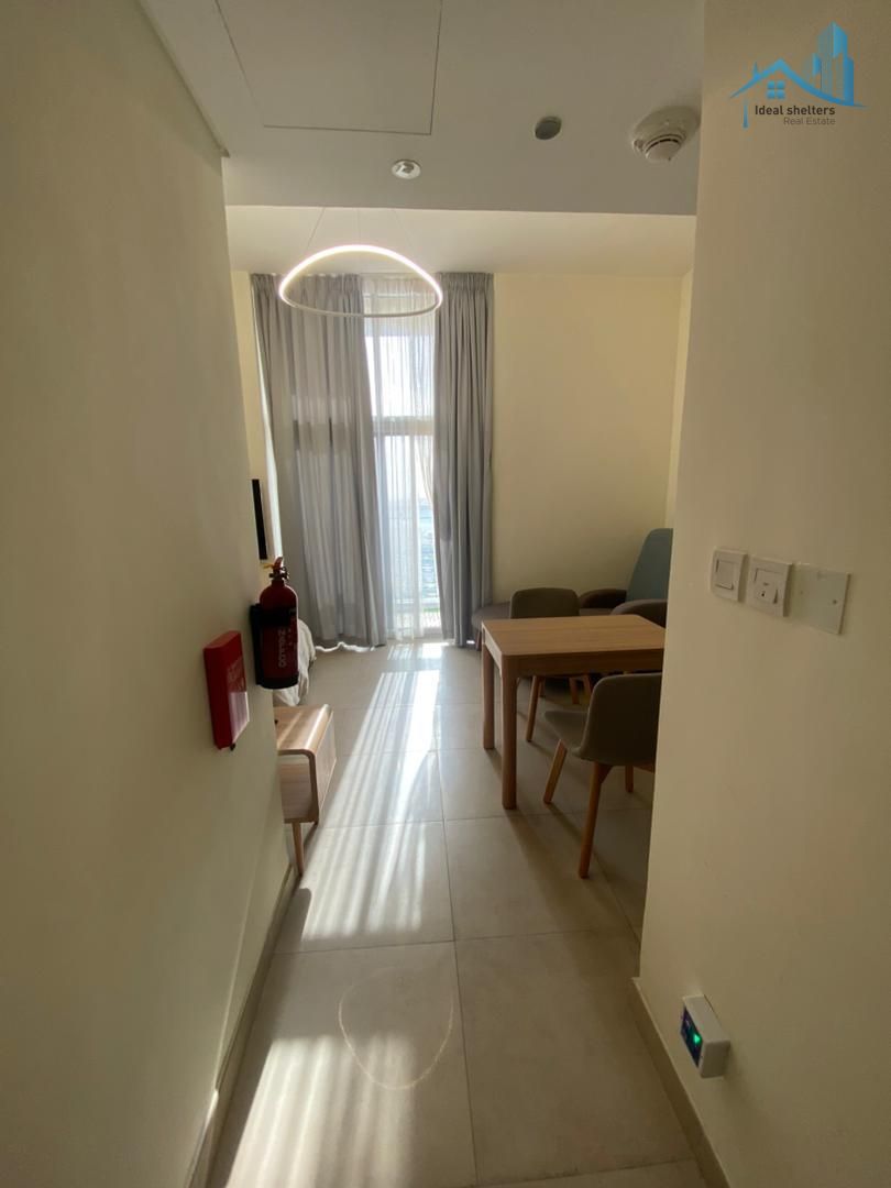 Fully furnished studio Chiller free ready to move In
