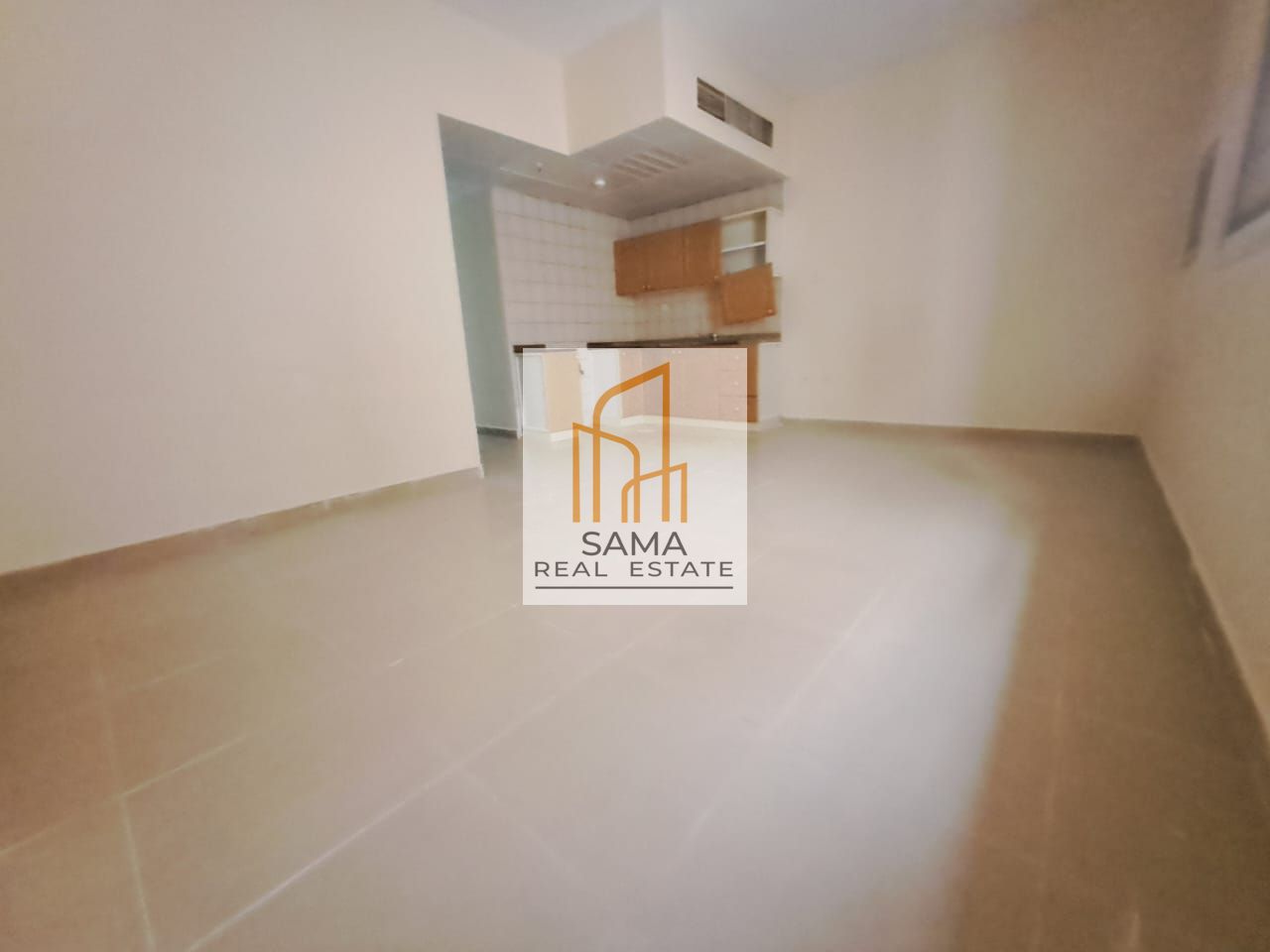SEPARATE KITCHEN HUGE SIZE STUDIO WITH CENTRAL AC CLOSE TO MADINA SHOPPING CENTER RENT 22K
