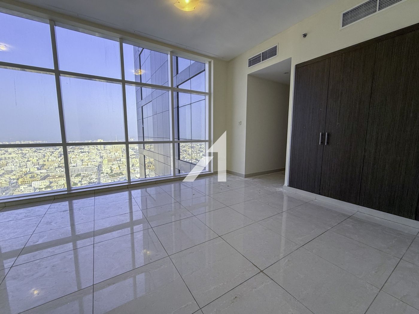 Bright and Airy High Floor | Steps from Metro Stop