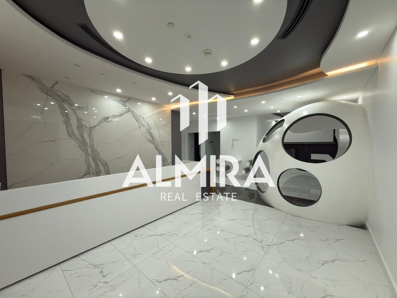 High Floor | Move In Ready | Well Maintained