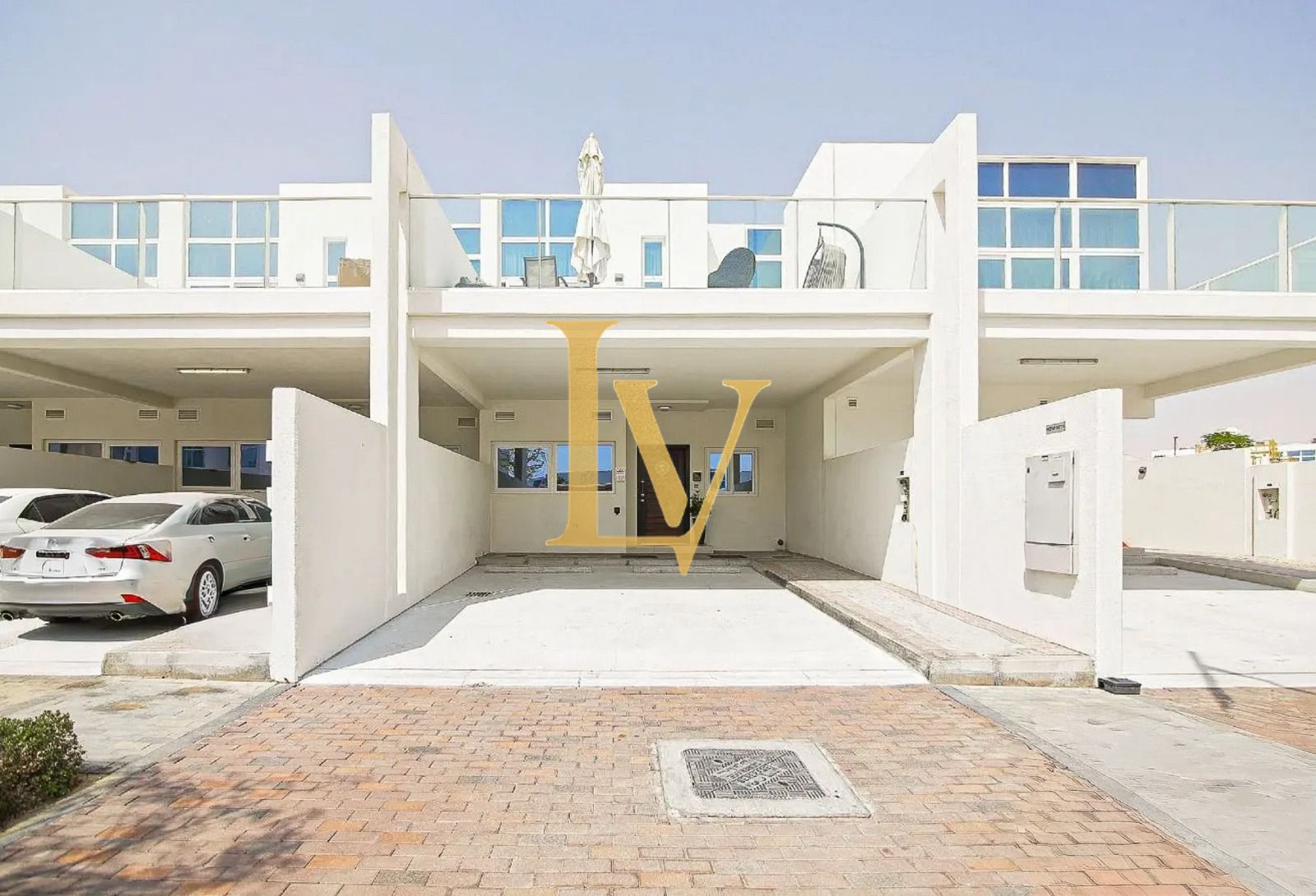 3 Beds With Maid | Middle unit | R2M14 | Vacant | Big Balcony