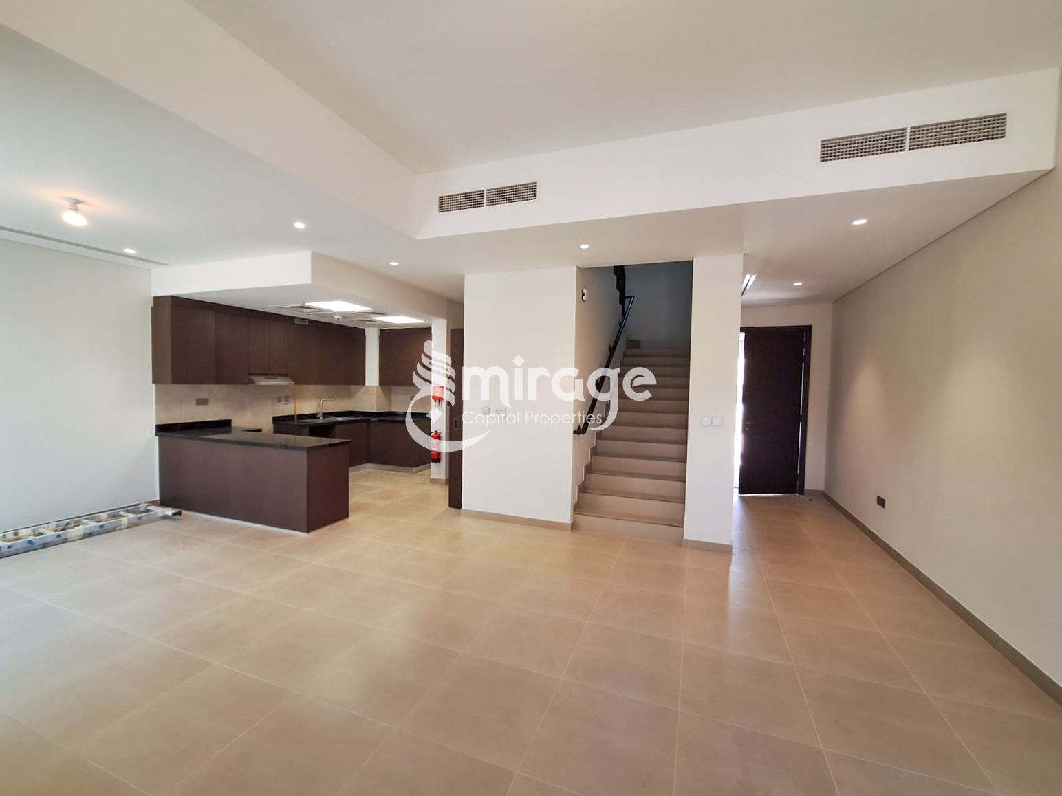 Quality Modern Home | Corner 3BR TH | Cordoba