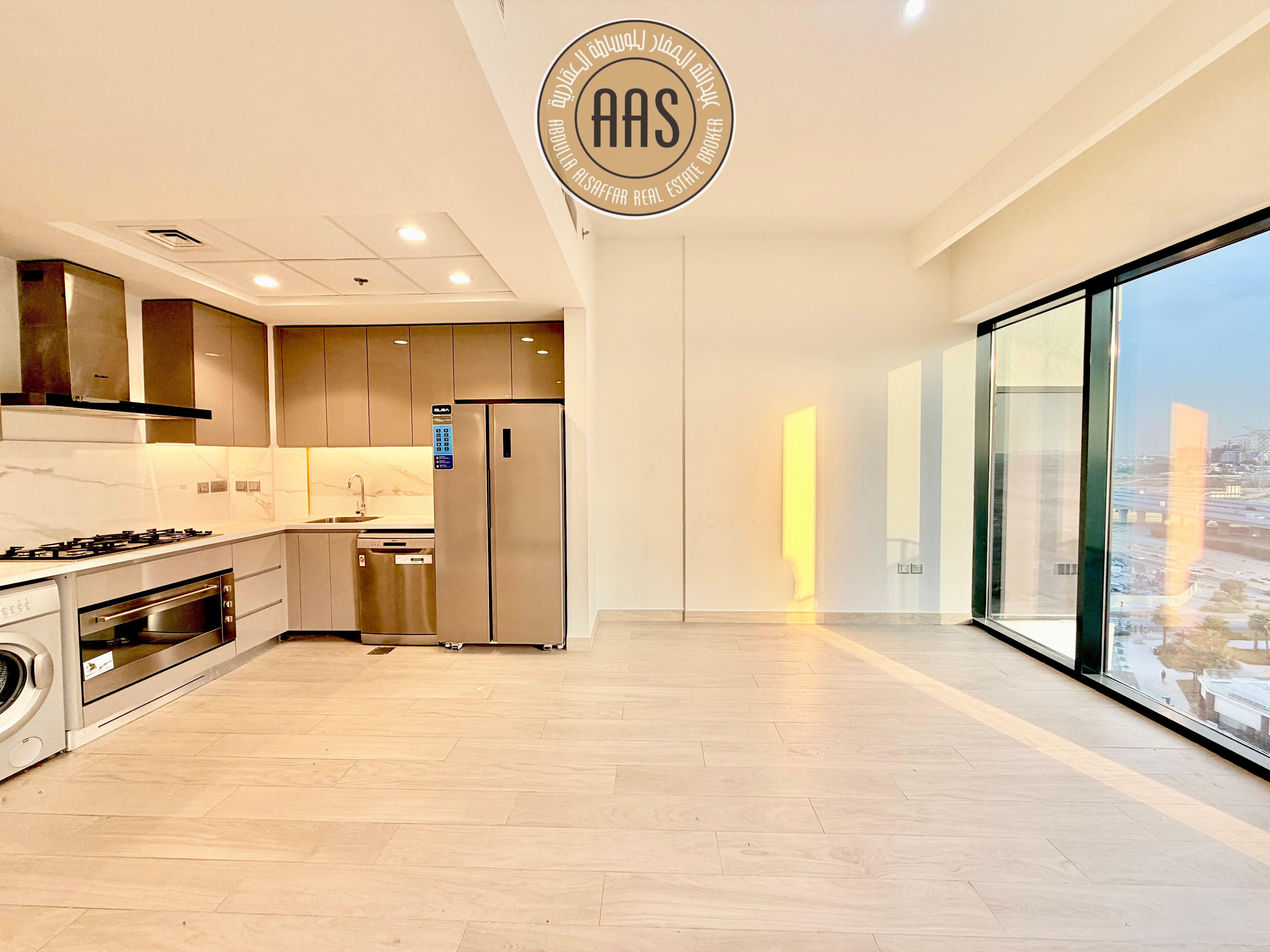 Boulevard View•Semi-Furnished 3Bedroom Hall With Chiller Free•High Floor
