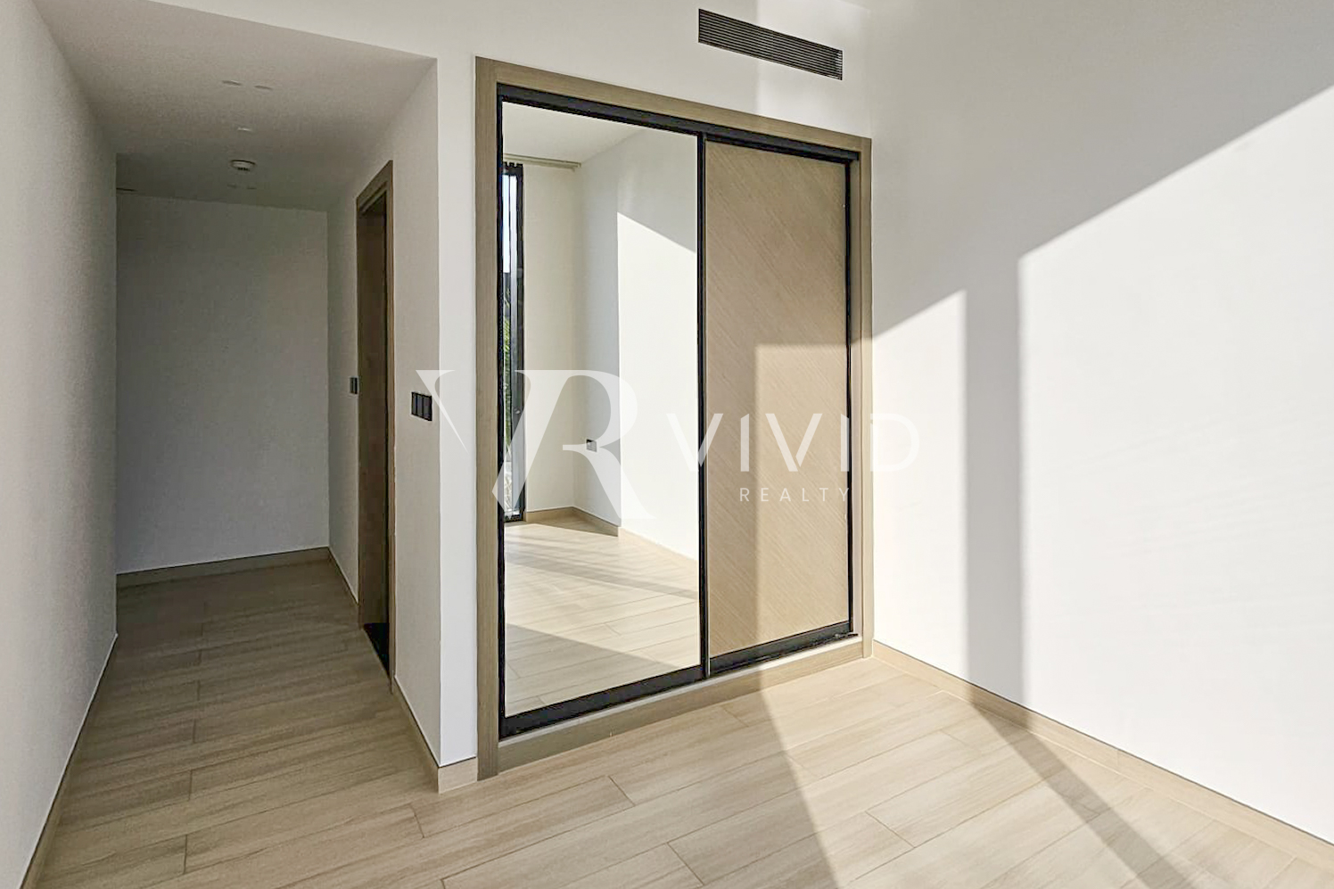3 Bedroom I Pool View I Pristine Condition