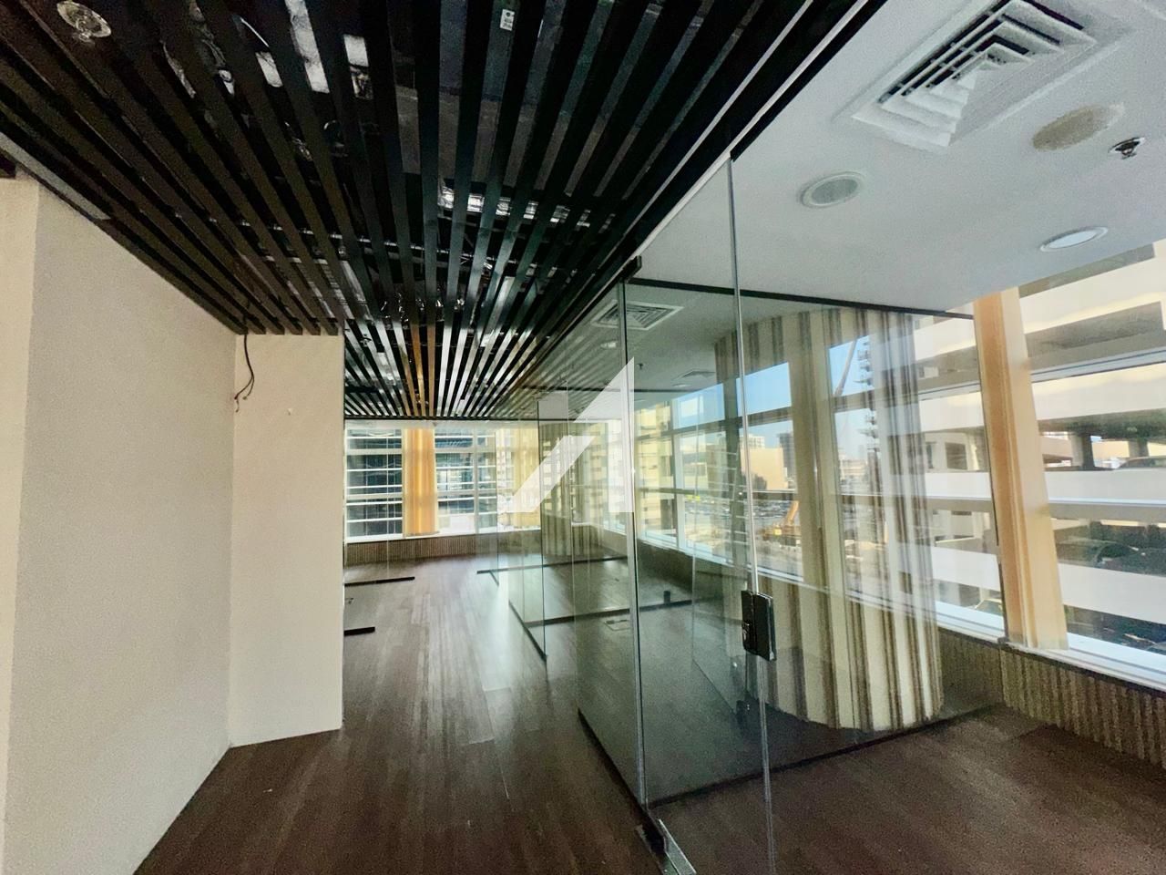Prime Location | Closed to Metro Station|Vacant