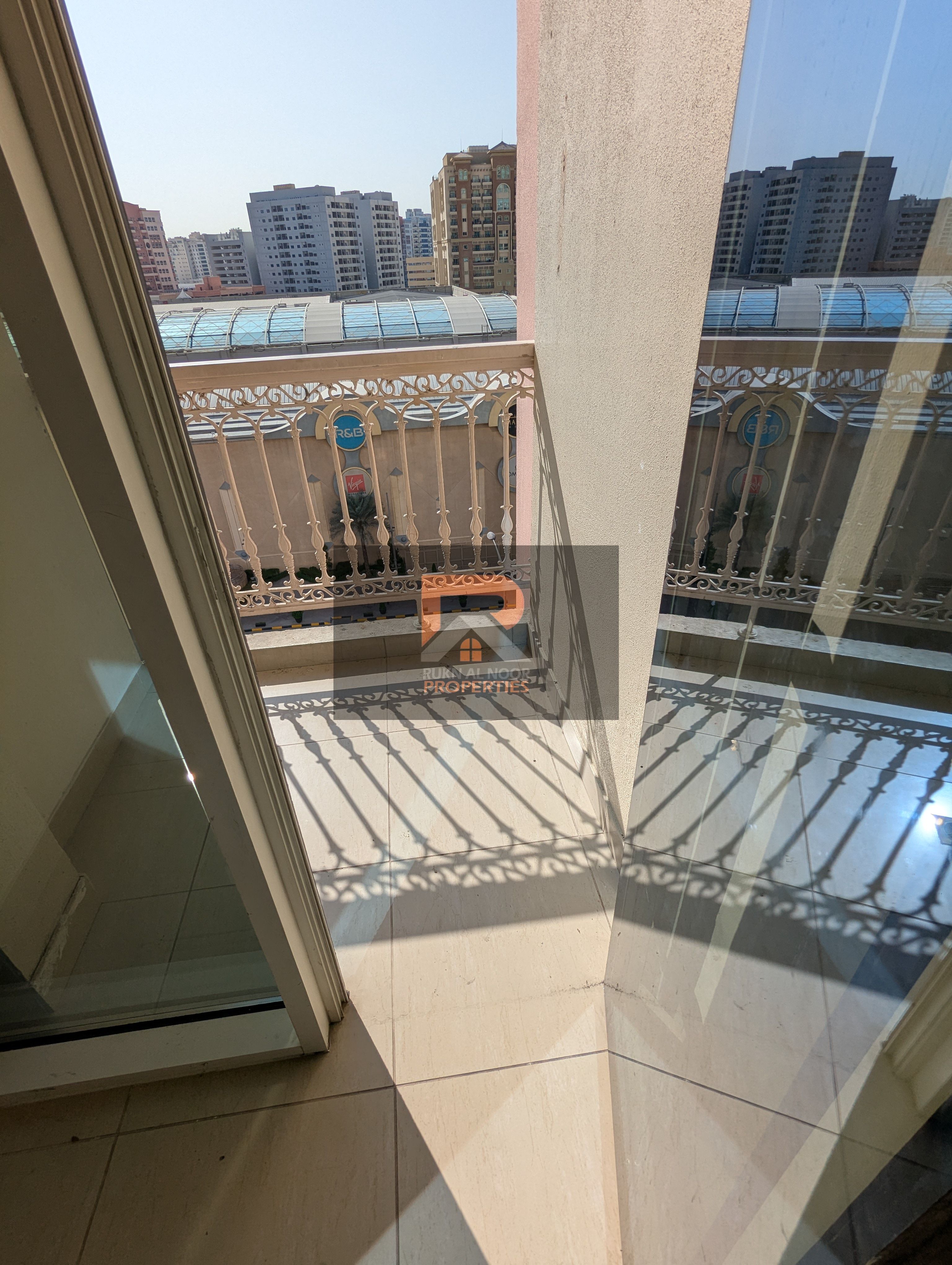 Best offer #2bhk with open view just opposite of Sahara center. . family-friendly building.