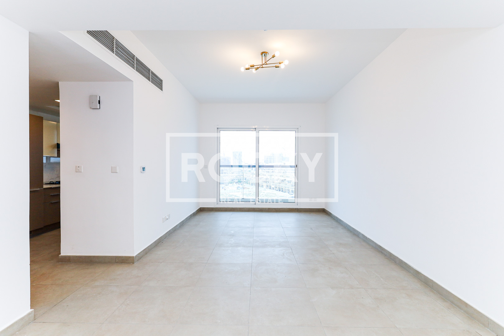 Spacious 2 Bedroom | Brand New | Prime location