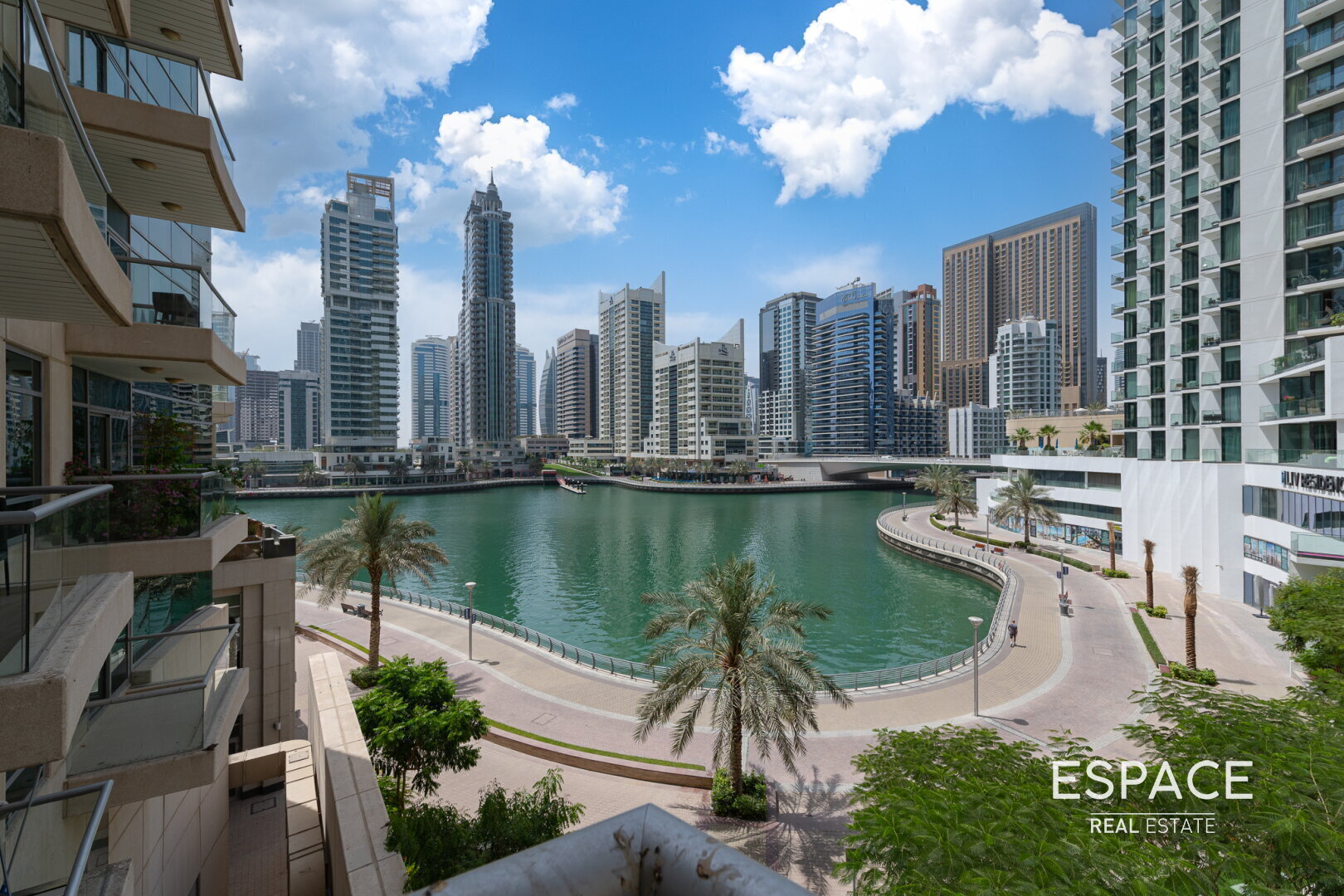 Water Level | Spacious 1BR | Chiller Free