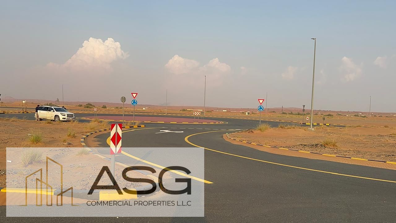 COMMERCIAL LAND / FREEHOLD/AL QASIMIA / NEAR TO DUBAI