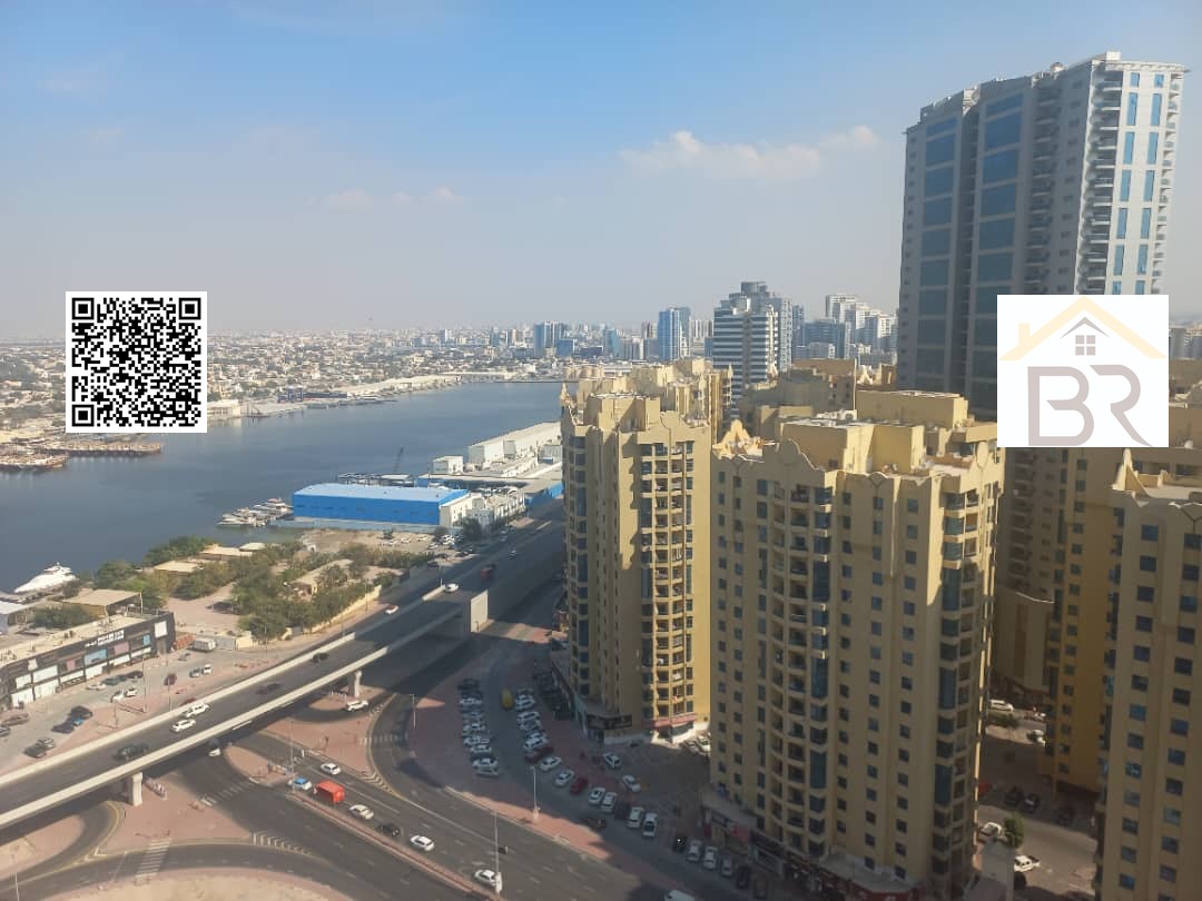 2BHK APPARTMENT WITH PARKING WITH FURNITURE AVAILABLE FOR SALE IN HORIZON TOWER