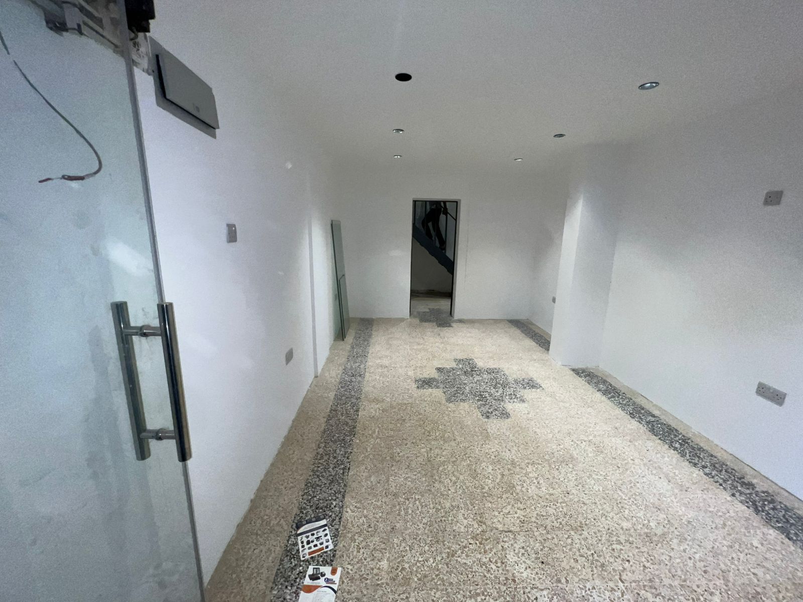 Prime Commercial Shop for Rent – Al Rumaila