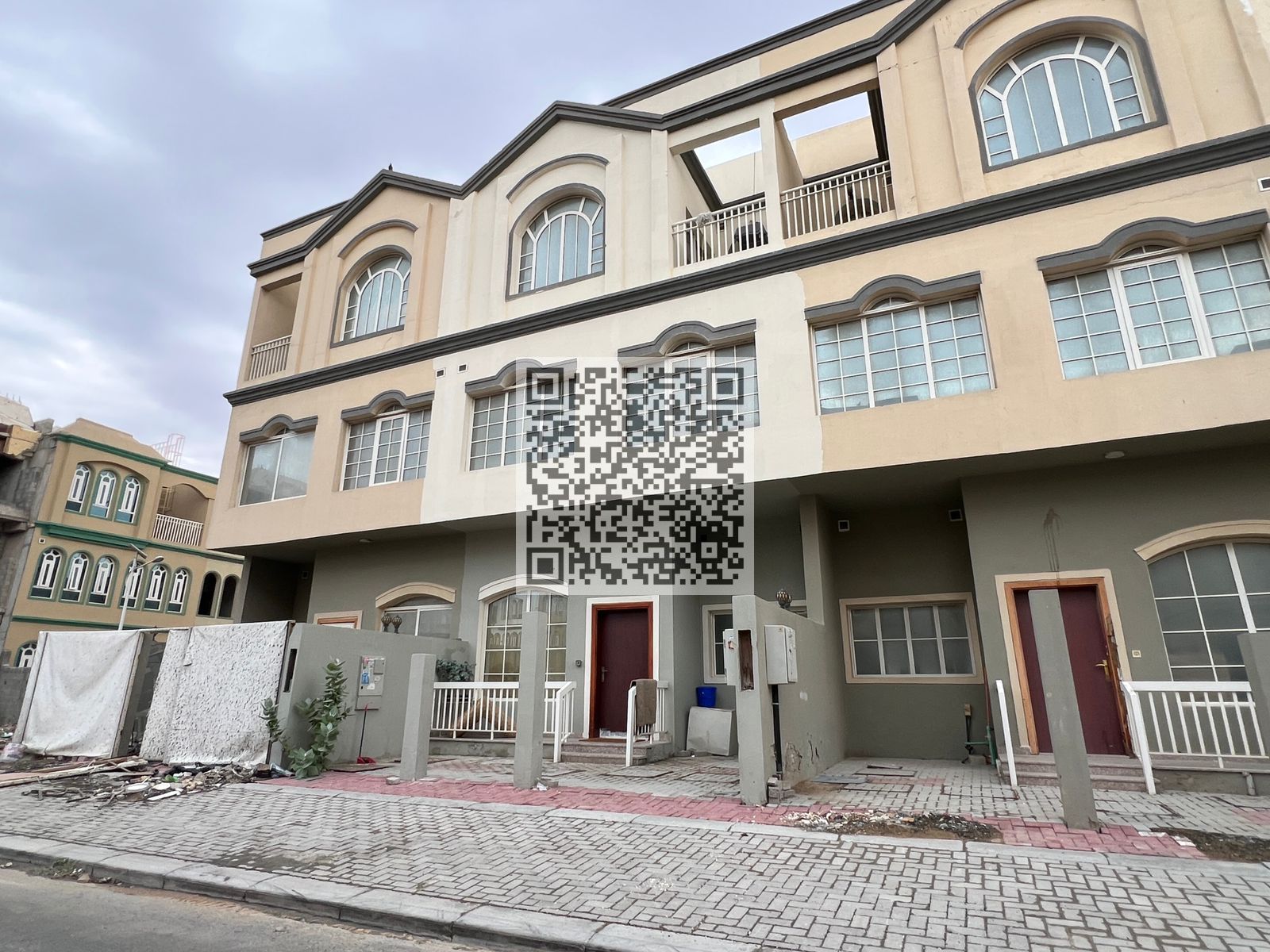 Investor’s Opportunity: Freehold 3BR Townhouse – Distress Deal