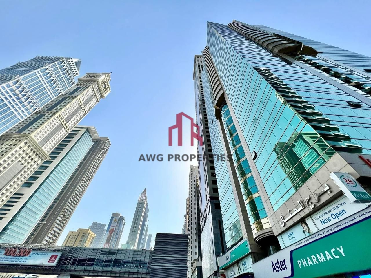 Stunning SZR view next to metro | Chiller free| Multiple Options!