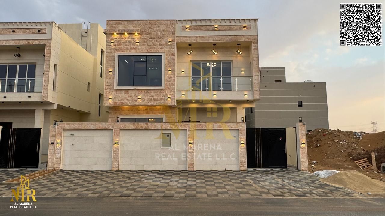 Villa behind Al Hamidiya Park, two floors and roof, 6 master bedrooms with cupboards, special price including registration fees