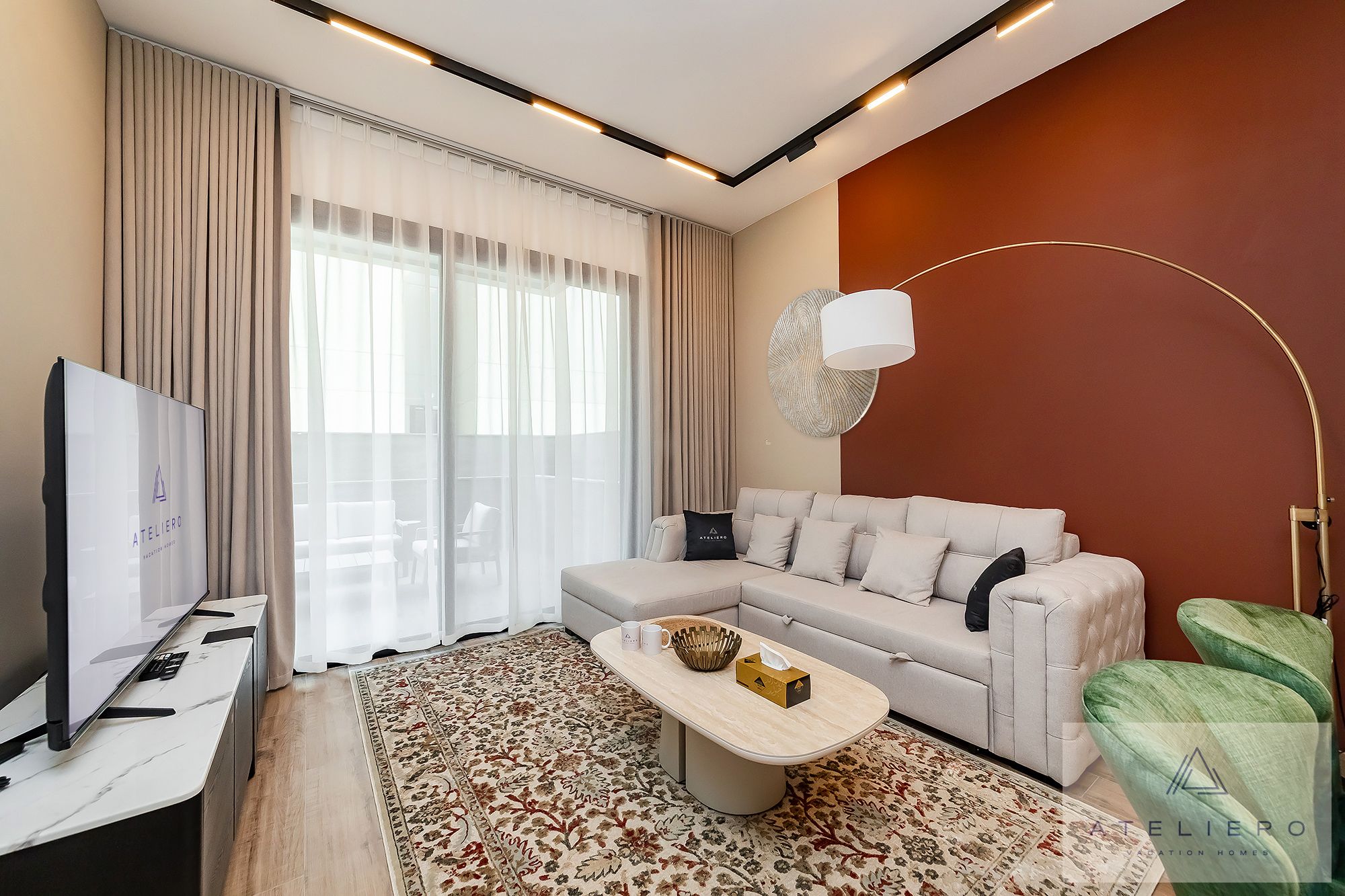 Oakley Square One-Bedroom Apartment with maid's room