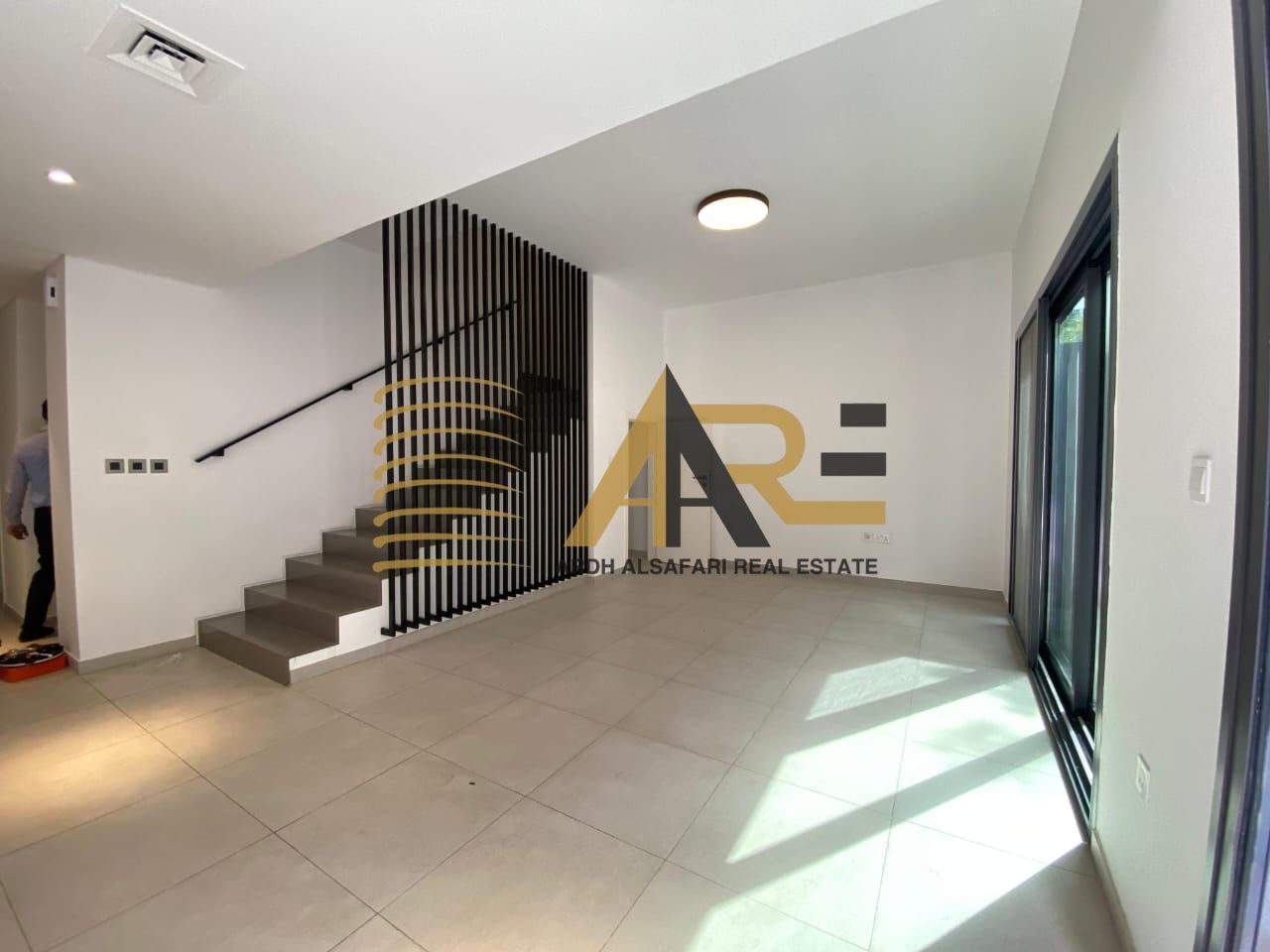 Morden 2BR villa maid room All Amenities Easy to Sharjah airport just 130k