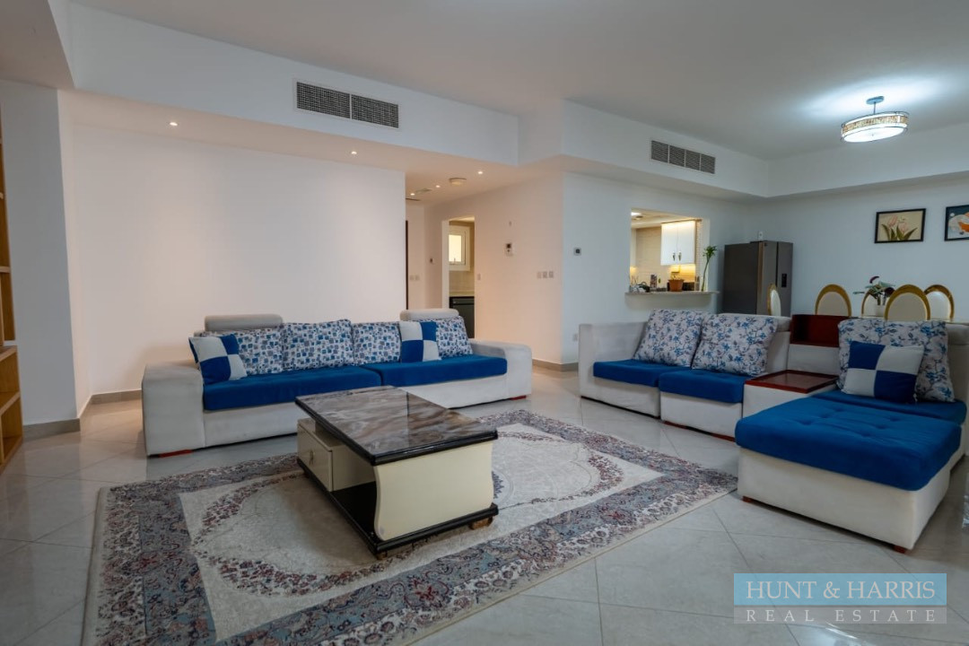 4 Bedroom Townhouse for Rent in Al Hamra - Private Swimming pool