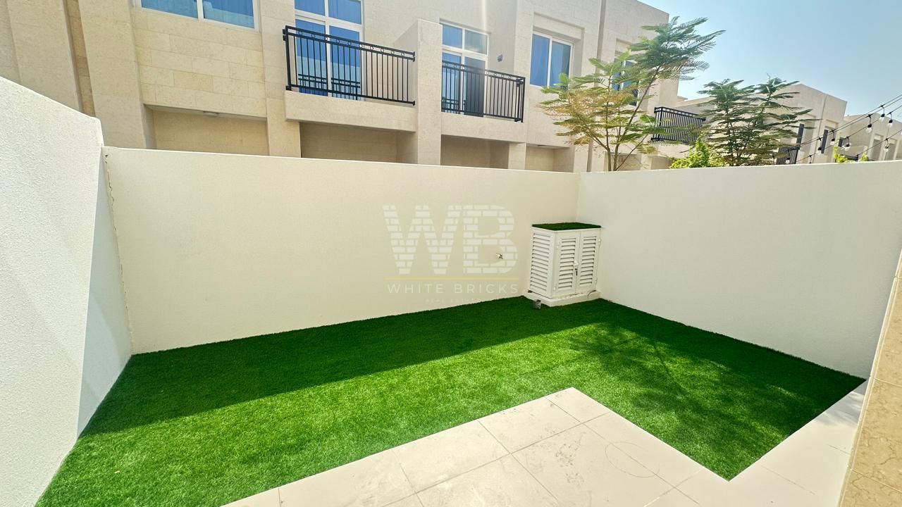 Bright & Spacious | Prime Amenities | Vacant