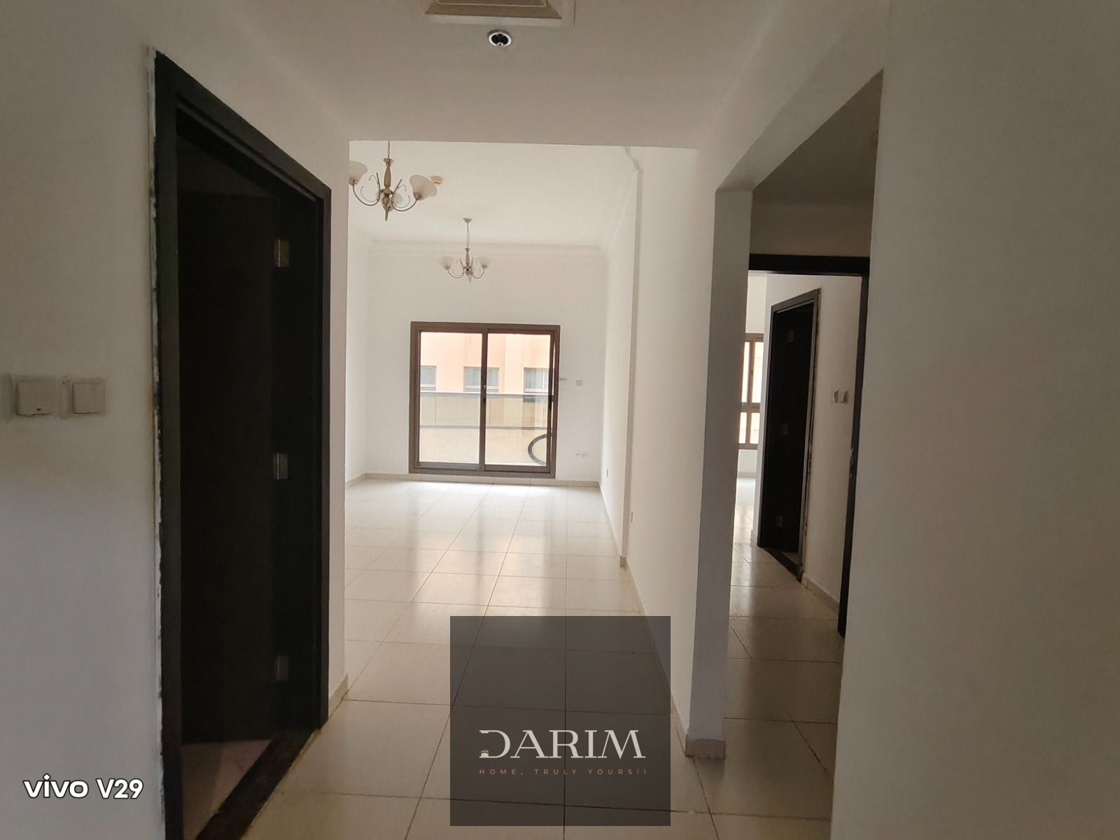 1BHK For Sale – Lilies Tower Prime Location, Emirates City Lilies Tower Size: 1,044 sq. ft.