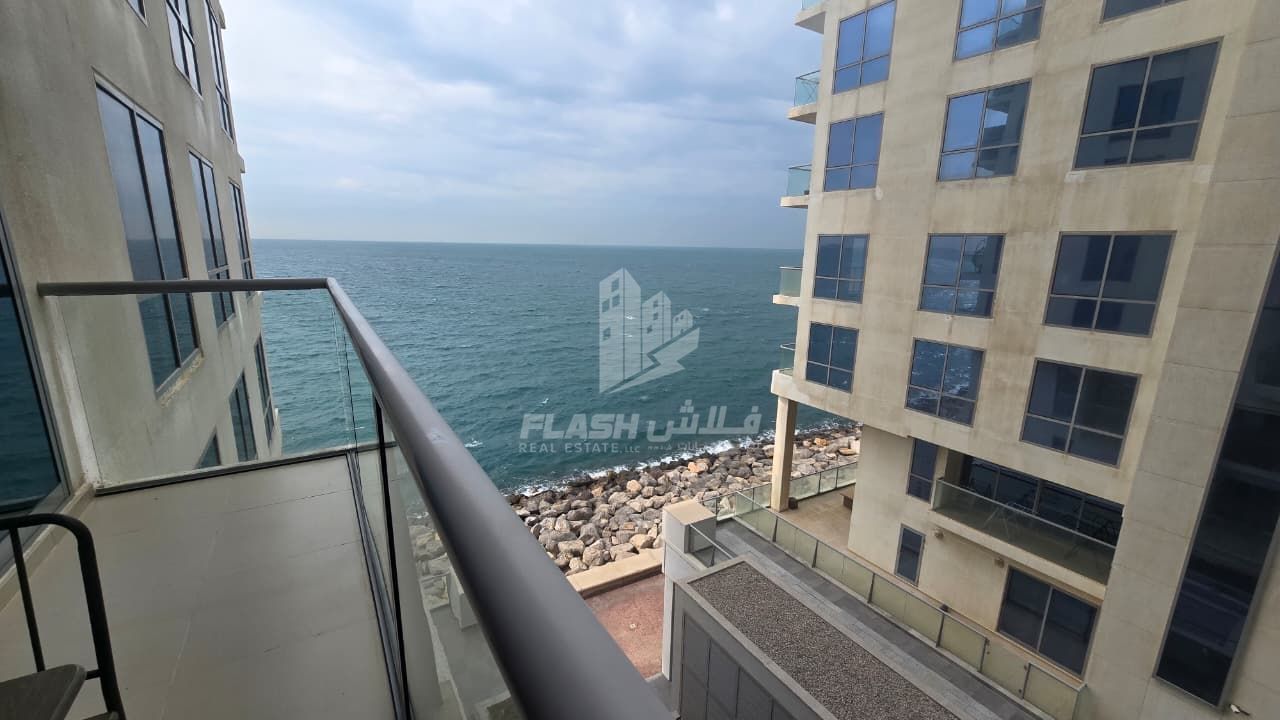 Beautiful Sea View Apartment for Sale| Beach Life and Great Opportunity