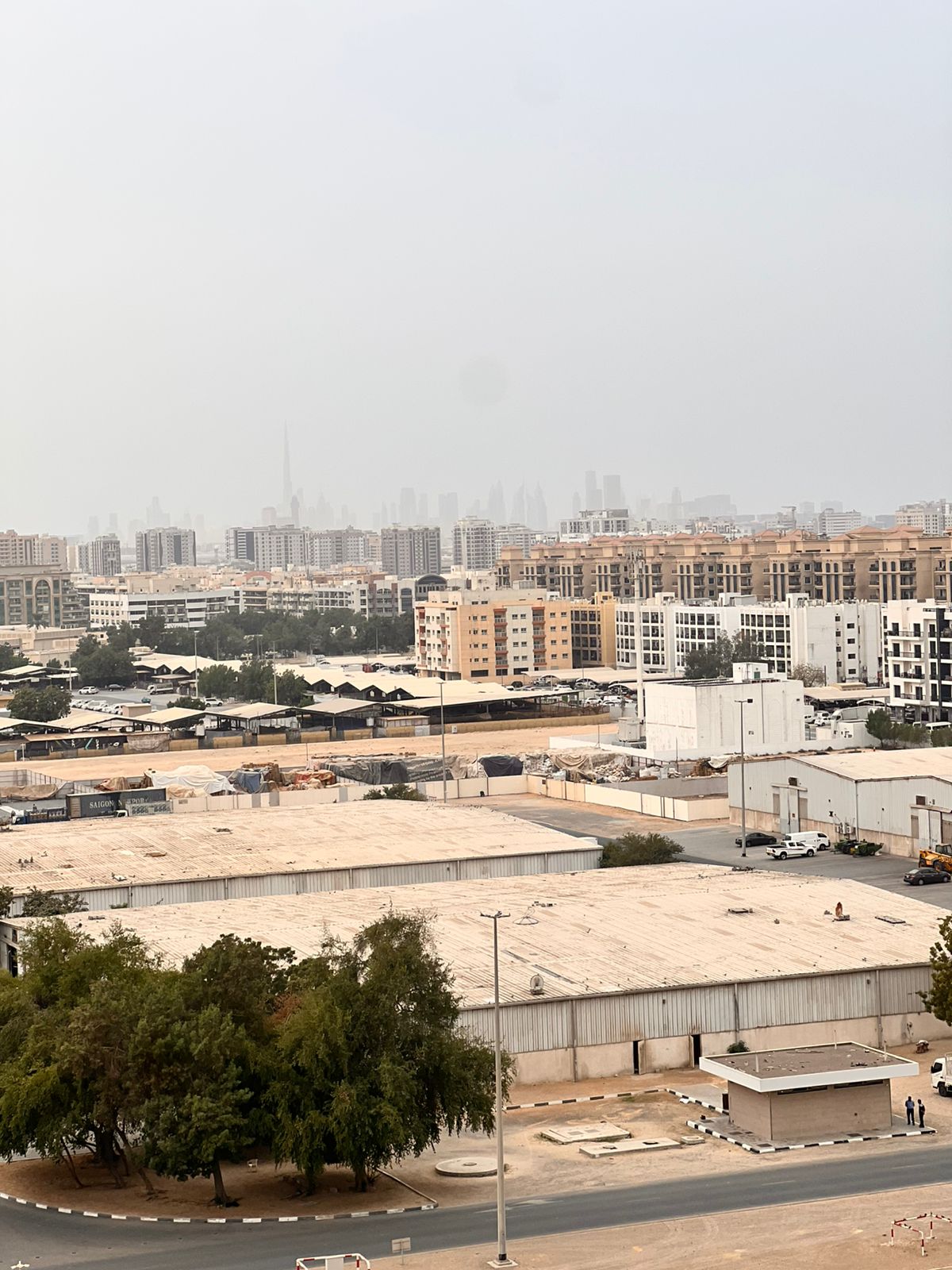 Spacious 1 Bedroom In Al Qusais Industrial Fourth With Burj View Is Available For Sale