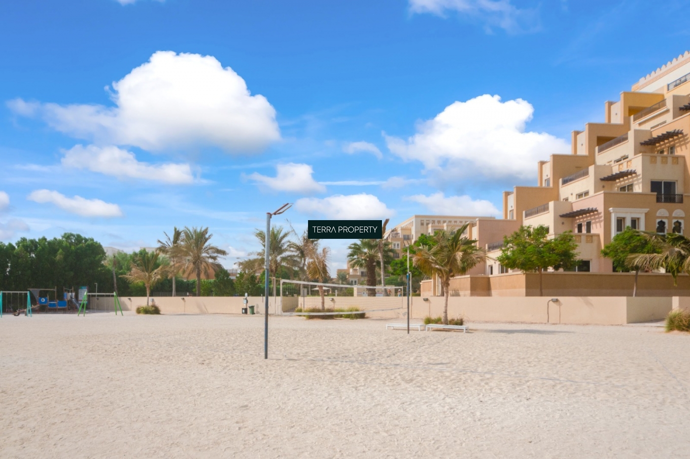 Spacious 1BR with Community View | Beautiful Beach