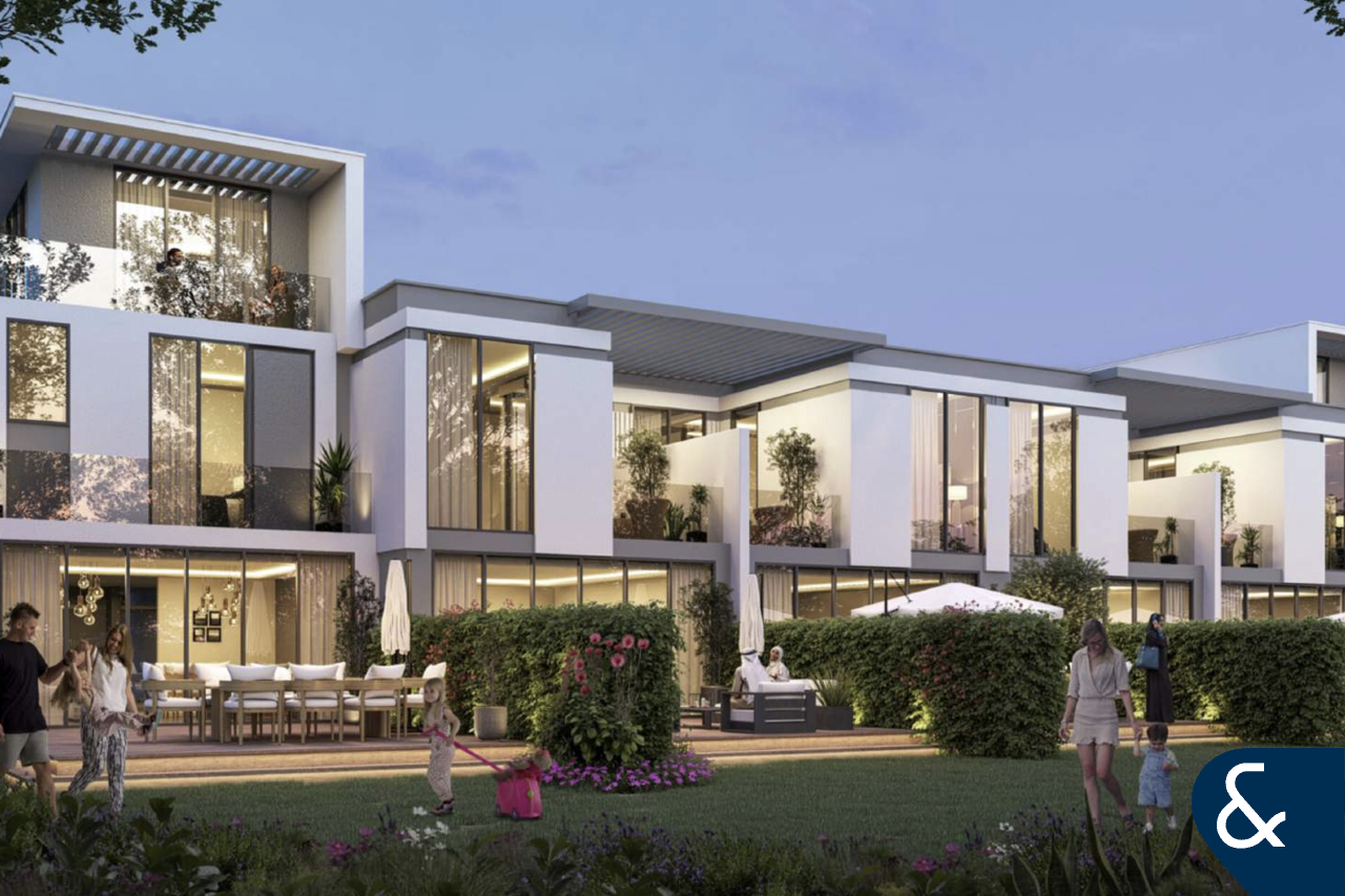 Luxury Corner Unit | Lagoon View | Single Row