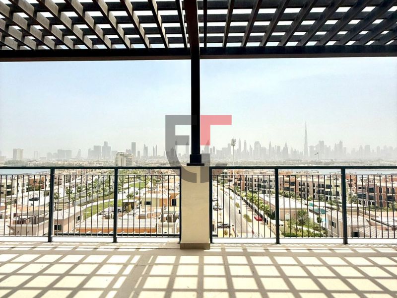 Exclusive Waterfront Living | Breathtaking Views I Corner Unit