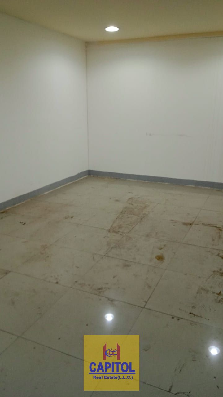 STORAGE WAREHOUSE - BEST PRICE - EASY RENTING PROCESS (BK)