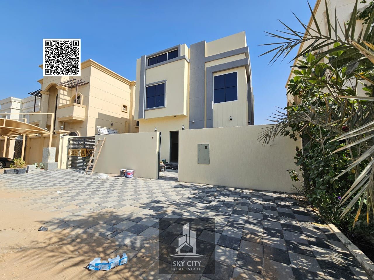 Your chance to own a ready-to-move-in villa close to all amenities with elegant designs.