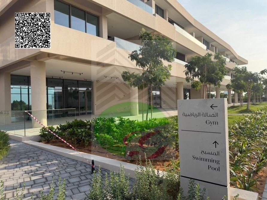 Premium Waterfront Lifestyle| | Ready To Move In | High Floor | Free Hold
