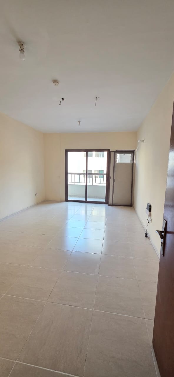 Spacious 3bhk With Close Hall & Two Balconies Near to Abu Shagara Park in Offer Price Aed 41999 Only Size 2800 Sqft Washroom 3