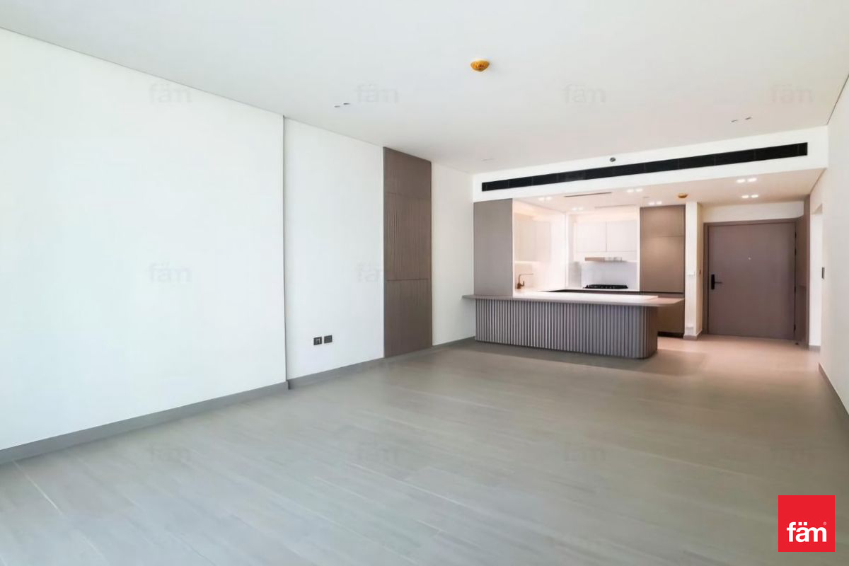 Brand New | Bright Unit | Spacious