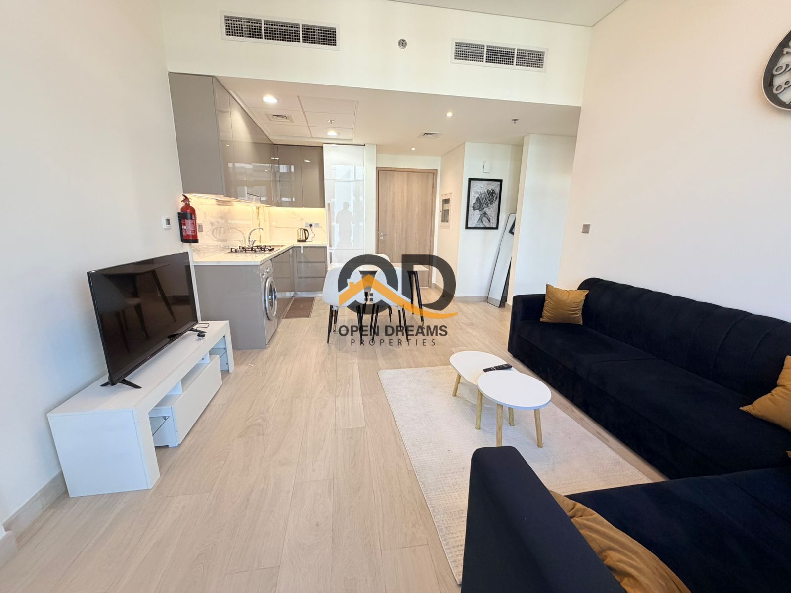 1 Bedroom Furnished Apartment for Rent in Azizi District Riviera