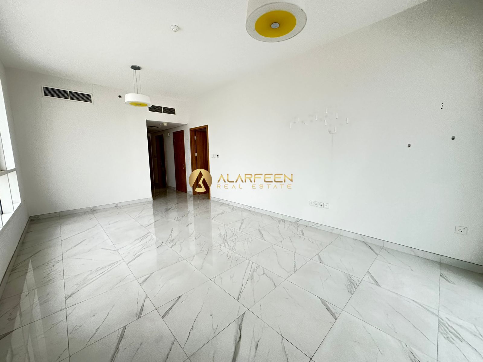 Spacious 1BR | Close Kitchen | All Amenities