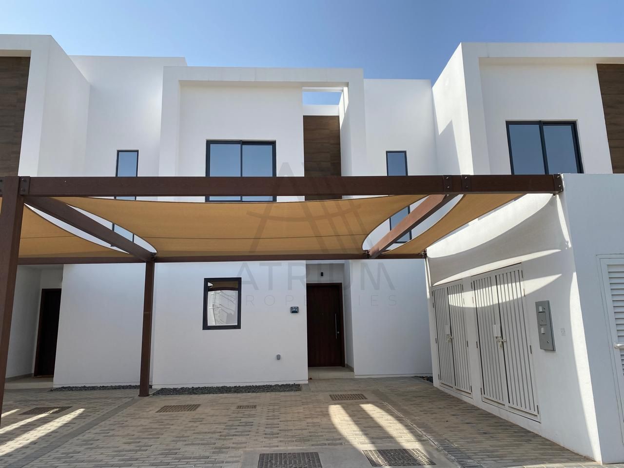 Spacious, Private & Quality Modern Home | 2 bed