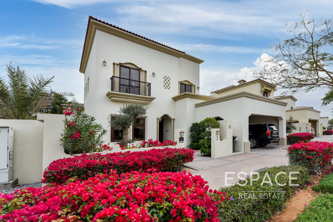 Amazing Location | Large Plot | VOT